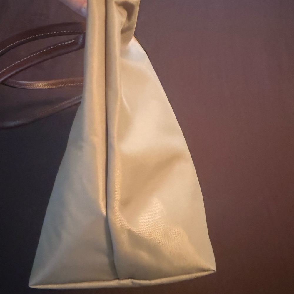 Longchamp La Pliage Medium Tan and Brown Tote Bag - Picture 3 of 16